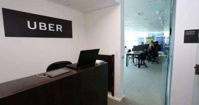 Mendoza busca darle un marco legal a Uber y los choferes buscan sindicalizarse