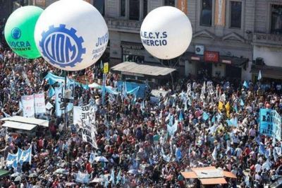 Se calienta el ambiente en la previa al paro general con cruces entre la CGT y el gobierno nacional