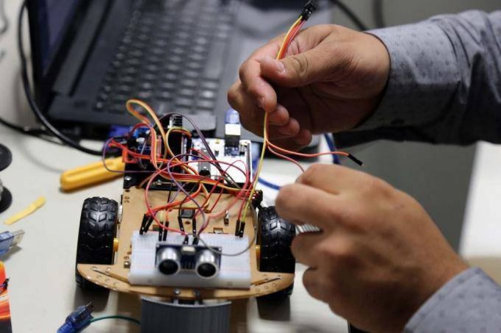 La rob�tica, un fen�meno que avanza entre los emprendedores platenses