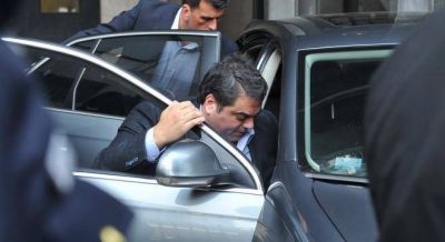 El gobierno espera un paro contundente y le preocupa la escalada del peronismo