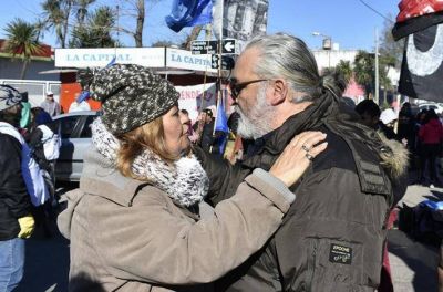 �Estamos en contra de las pol�ticas de este gobierno que hambrea al pueblo�