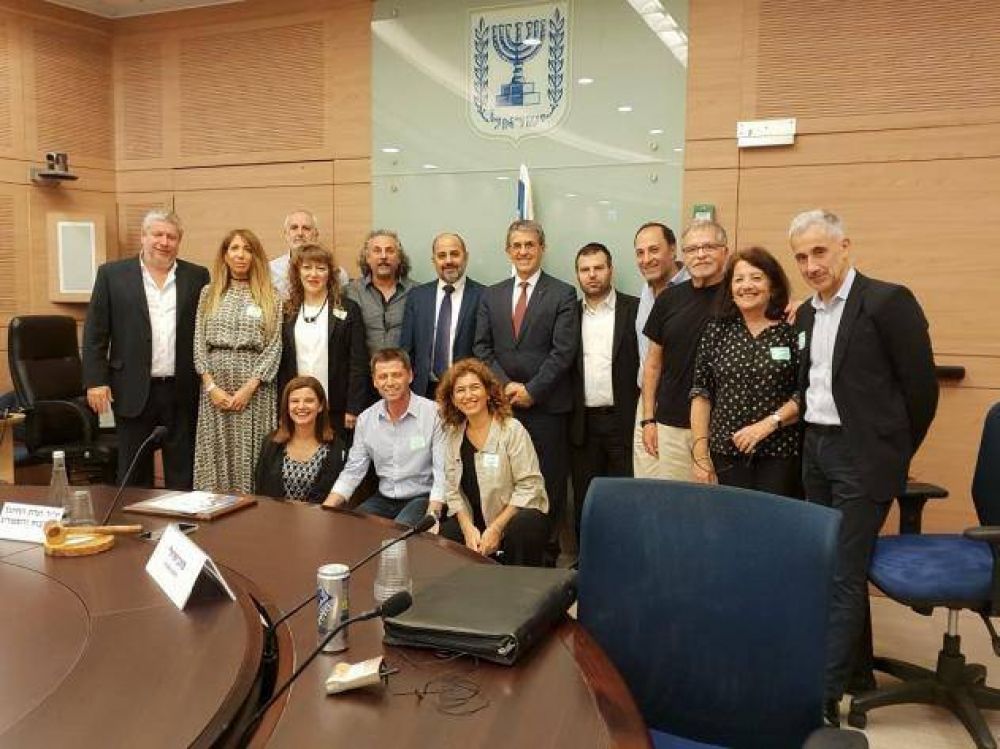 AMIA: Agenda de reuniones en Israel para impulsar la Red Escolar Juda en la Argentina
