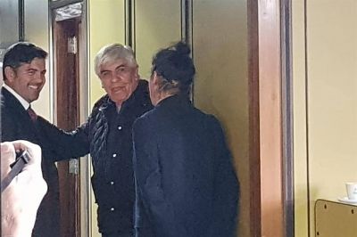 Moyano declar� por presunto lavado de dinero y cambia de estrategia judicial