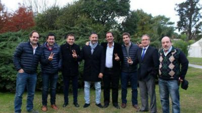 Alcaldes de la Primera y la Tercera con reuniones paralelas para empezar a definir candidatos