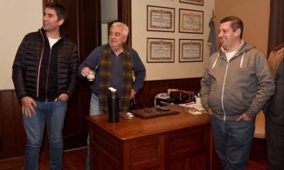 El PJ dialoguista ayuda a Vidal a rechazar el traspaso de empresas de servicios 