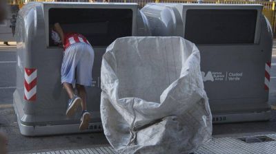 Casi la mitad de los chicos argentinos son pobres y uno de cada tres se alimenta en comedores