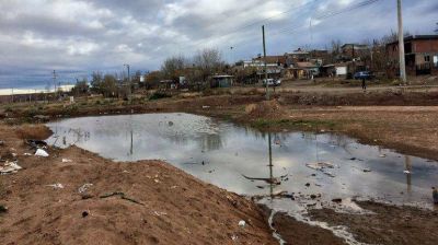 Denuncian la construcci�n de una pileta para l�quidos cloacales y la municipalidad lo desminti�