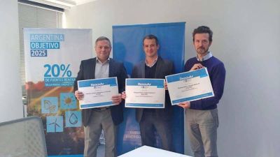 Se firmaron contratos para tres parques e�licos en Chubut