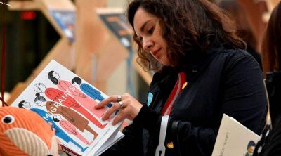 Chile: Exhiben 200 libros que ilustran los valores promovidos por el Papa Francisco