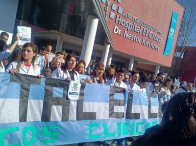 Se salv� El Cruce: tras masivo reclamo, cambian la c�pula y garantizan presupuesto