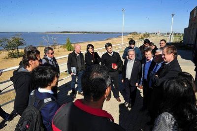 Bordet acord� con el BID obras de saneamiento para el r�o Uruguay