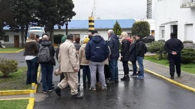 Rigel: �Queremos saber d�nde est�n los cuerpos para tener un lugar donde llevarles flores�
