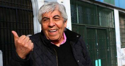 �El Gobierno se rindi� a los pies del FMI�