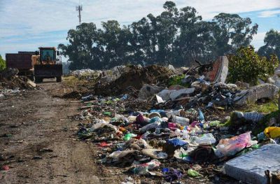 Arroyo anunci� medidas y multas �m�s dr�sticas� por arrojar basura