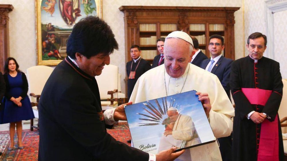 Francisco y Evo Morales: Hablan de Latinoamrica y del mundial