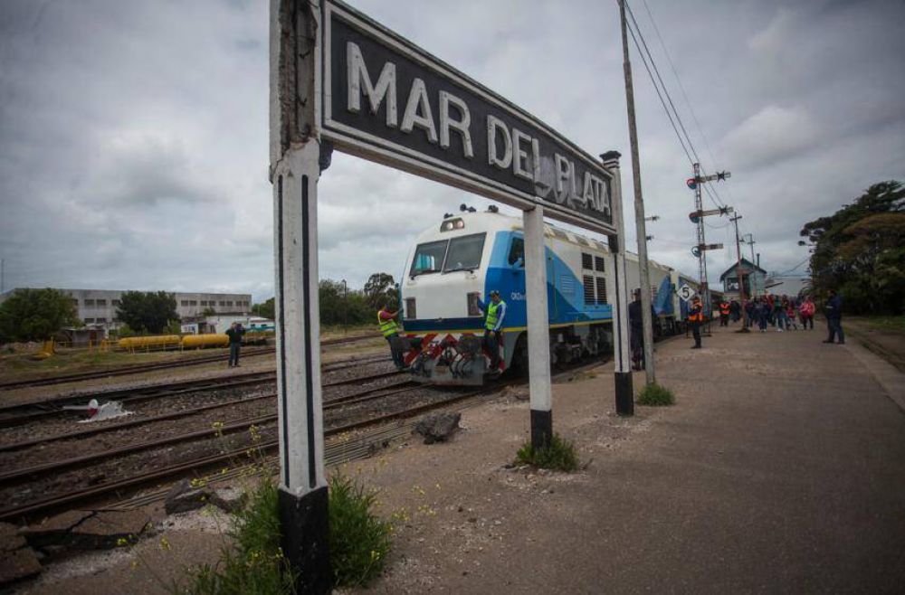 A un a�o de la vuelta del tren a la ciudad, reina la �incertidumbre�