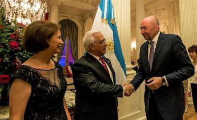 Inquietud en el C�rculo Rojo: dos citas para analizar la 