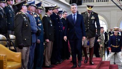 El Gobierno suspendi� el desfile del 9 de Julio por 