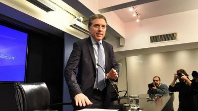 Dujovne viaja a Nueva York a tranquilizar a los mercados
