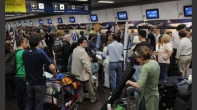 Los gremios aeron�uticos, de huelga en el inicio de las vacaciones de invierno