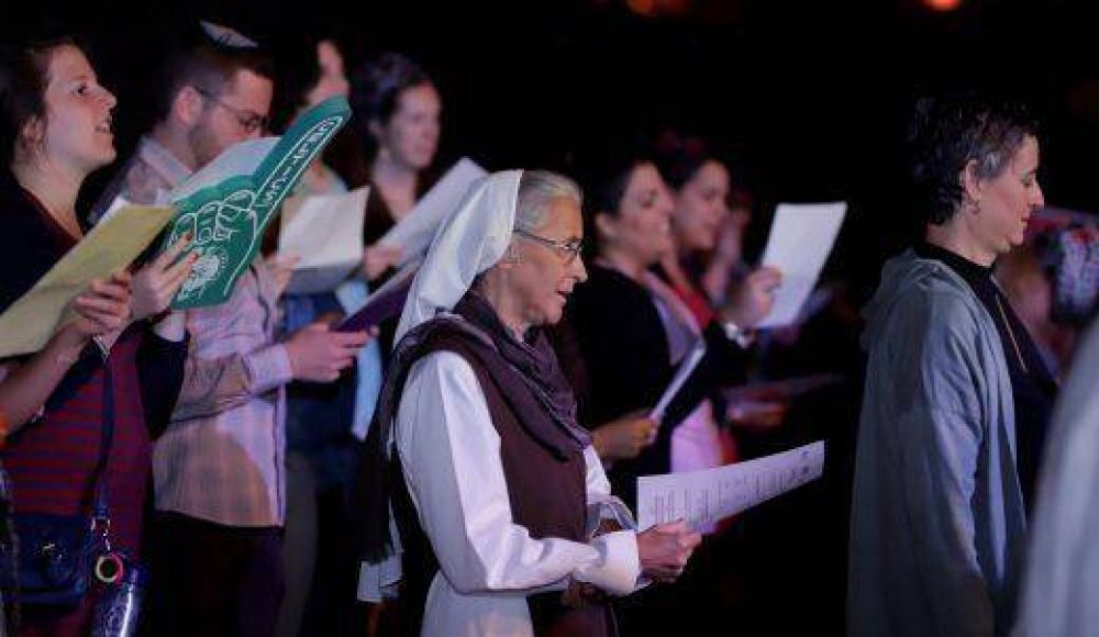 Judos, cristianos y musulmanes se unieron para cantar One Love en Jerusaln