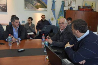 Dominguez Yelpo recorri� el puerto de La Plata