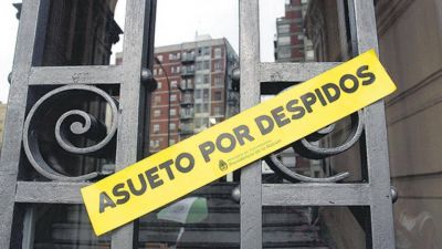 M�s de 4300 despedidos mensuales