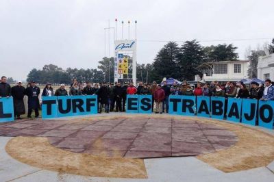 Desde Azul, buscar�n el apoyo de los Concejos Deliberantes para frenar la quita de recursos al Turf