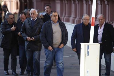 La CGT posterg� su renovaci�n de autoridades y negocia con los 