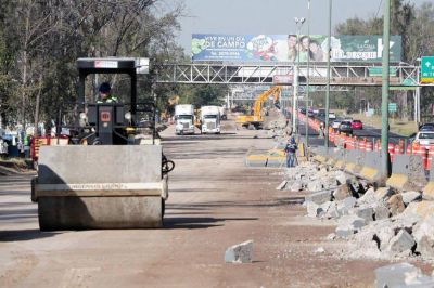 El Estado paga cada vez m�s por la deuda, pero prefiere recortar salarios