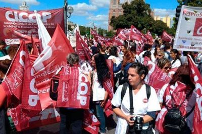 Continua el reclamo salarial: m�dicos y profesionales de la salud bonaerenses anunciaron nuevos paros