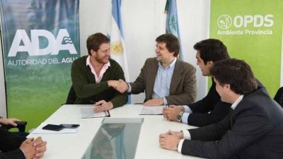 Hist�rico acuerdo entre el OPDS y la Autoridad del Agua para controlar a las industrias