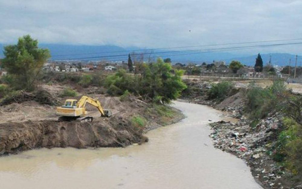 Contaminacin del ro Arenales: se cumplieron con las medidas de prevencin?