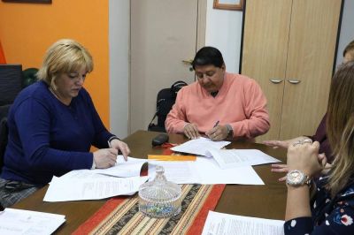 R�o Grande: El Municipio firm� un convenio para atenci�n m�dica de afiliados a la Obra Social del Personal Sanitario