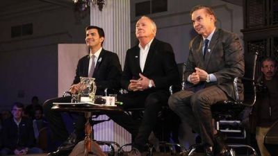 El peronismo busca exponer el juego de Cristina, pero no para ayudarla