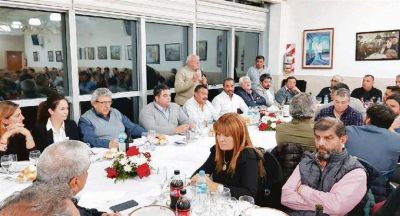Paritarias: gremios no reabren por dudas con el 25%