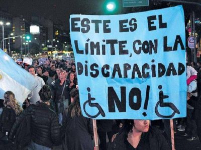 Madre damnificada: �En IOMA peligra la continuidad de los tratamientos para los chicos discapacitados�