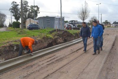 Di C�sare avanza con las obras viales