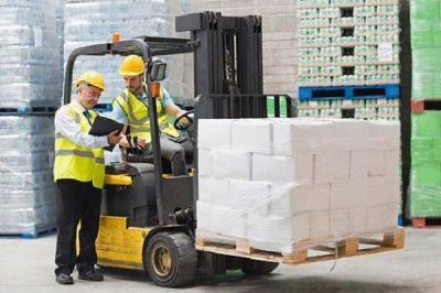 Sectores log�stico y de transporte incrementan un 3,5% las contrataciones en junio