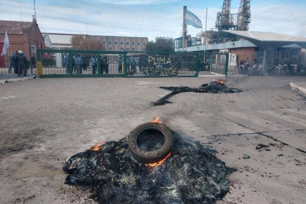 Despidos en refinera de Baha Blanca: no hubo avances tras reunin en el Ministerio de Trabajo