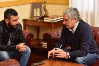 Javier Gast�n: �La realidad de la Provincia no se puede circunscribir a la bomba de tiempo que es el Conurbano�