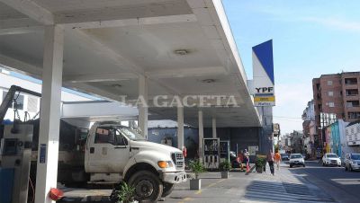 Con cupos y precios fluctuantes, hay incertidumbre en las estaciones de servicio