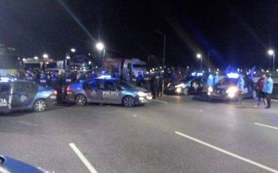 Cortes en diversos puntos de la Ciudad por una protesta de camioneros autoconvocados