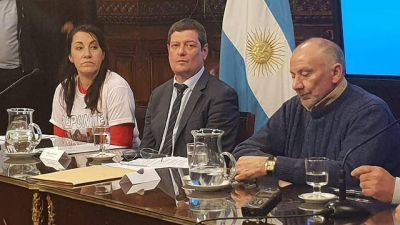 La CGT local presente en el Senado para apoyar a la industria naval