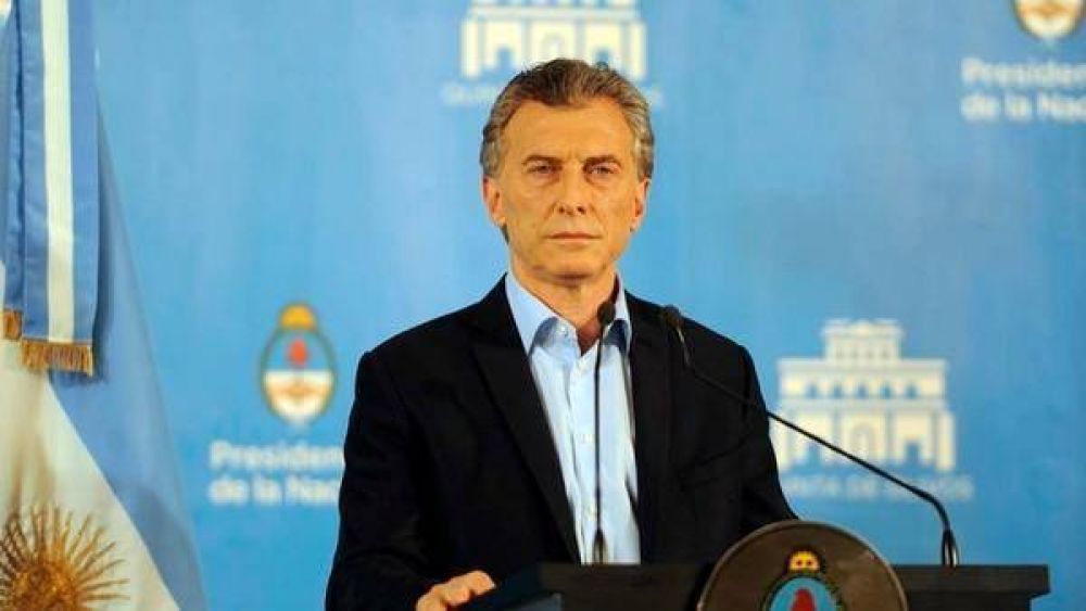 Mauricio Macri defiende a las Fuerzas Armadas, busca un peronismo moderno y reivindica su programa econmico