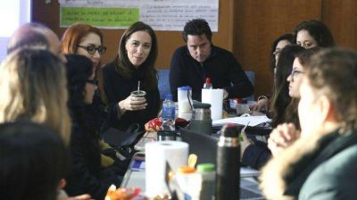 Vidal apela a la conciliaci�n obligatoria para evitar el paro docente de 72 horas