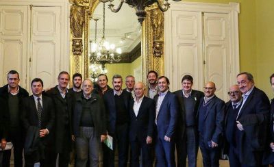 En plena tensi�n con la Provincia, Arroyo se reuni� con Marcos Pe�a y viene Frigerio a Mar del Plata