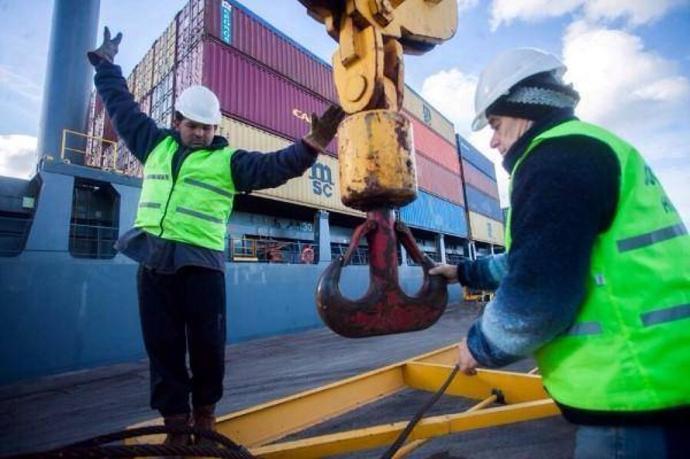 Aument trfico de contenedores en puerto de Mar del Plata