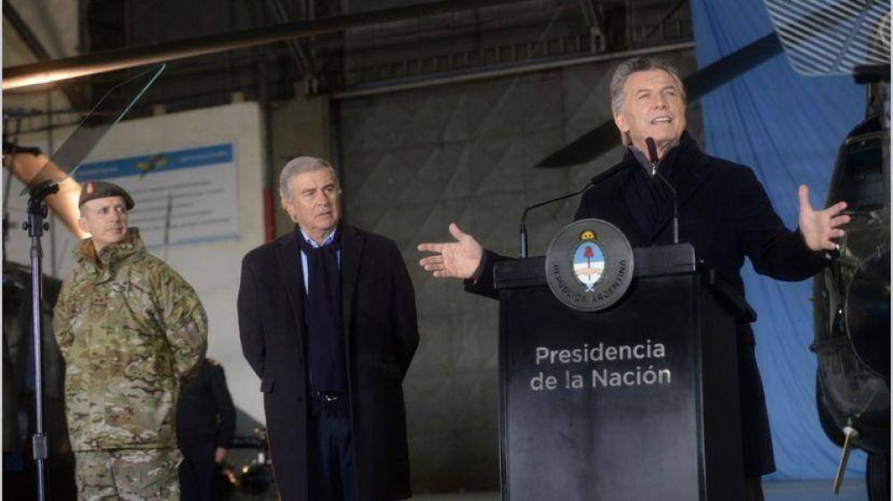 El Gobierno oficializ� reestructuraci�n de las FF.AA.: de qu� se trata