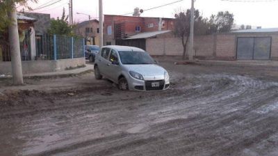 La Muni har� desag�es clocales en el barrio Confluencia